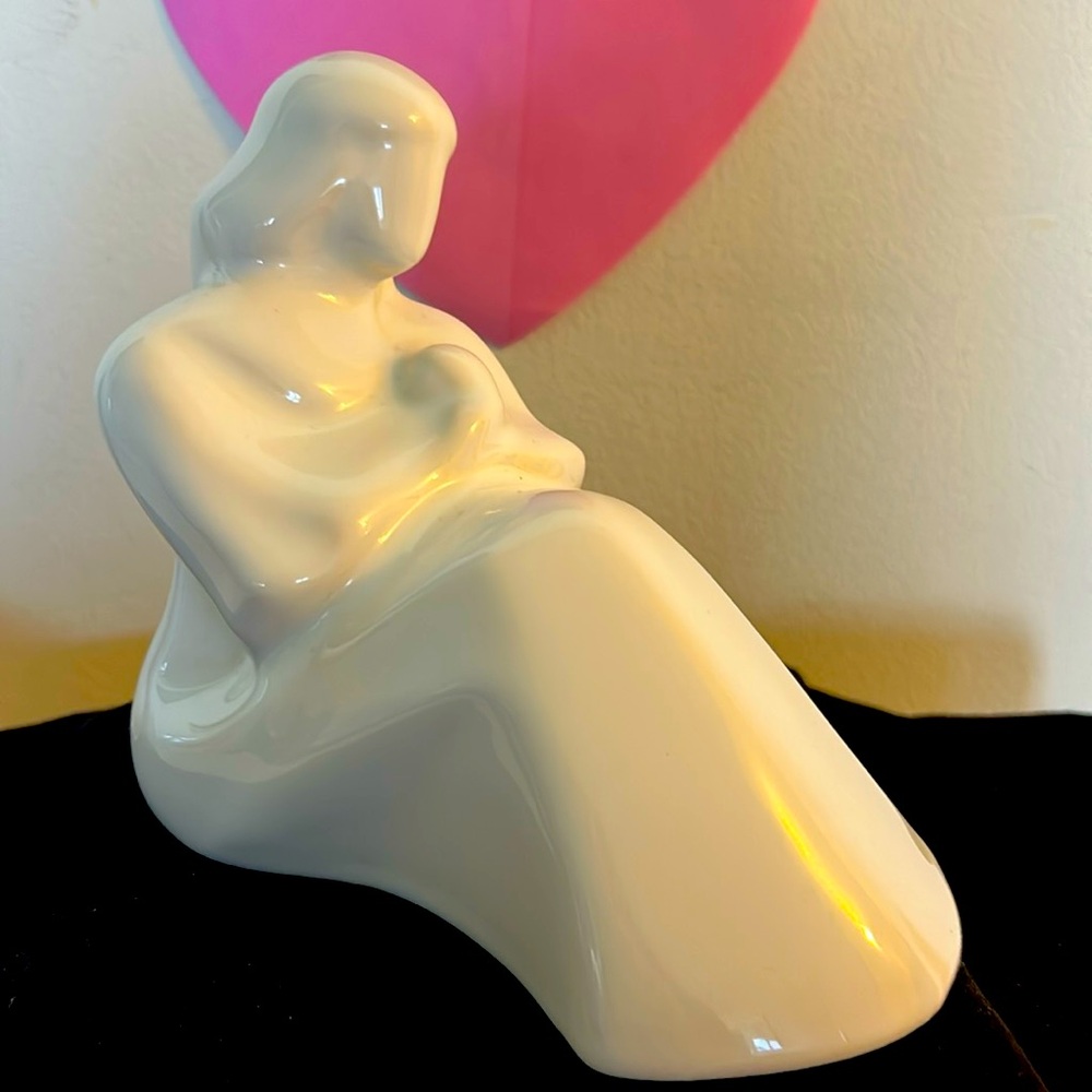 VINTAGE MODERN MOTHER & CHILD WHITE STATUE HARRIS POTTERRIES USA-Circa '70s